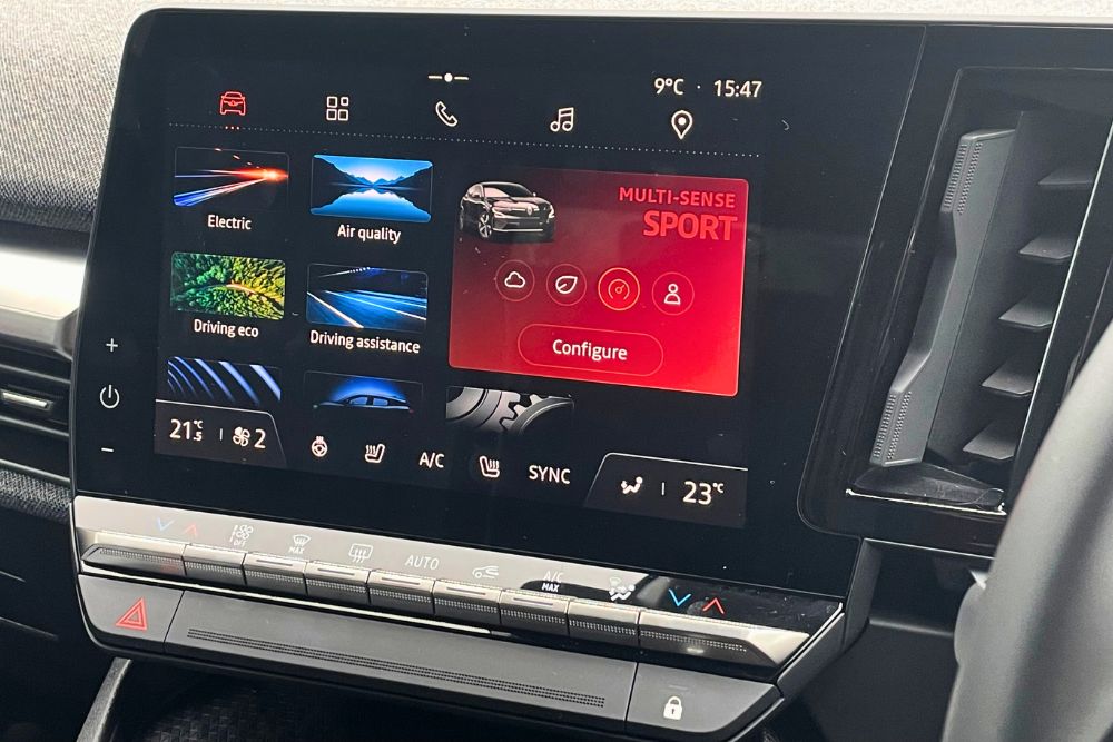 Renault Megane E-Tech Techno + Lease Electric Demo Feb 2025